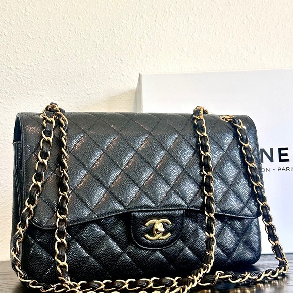 Chanel large classic double flap handbag - Picture 1 of 11